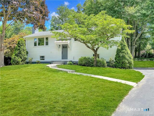 10 Donohue Drive Norwalk CT 06851