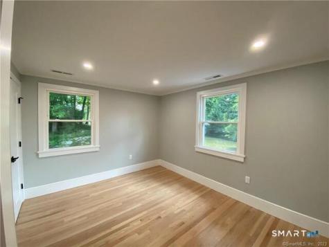 10 Donohue Drive Norwalk CT 06851