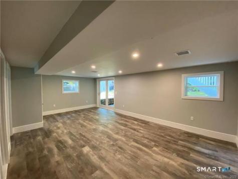 10 Donohue Drive Norwalk CT 06851