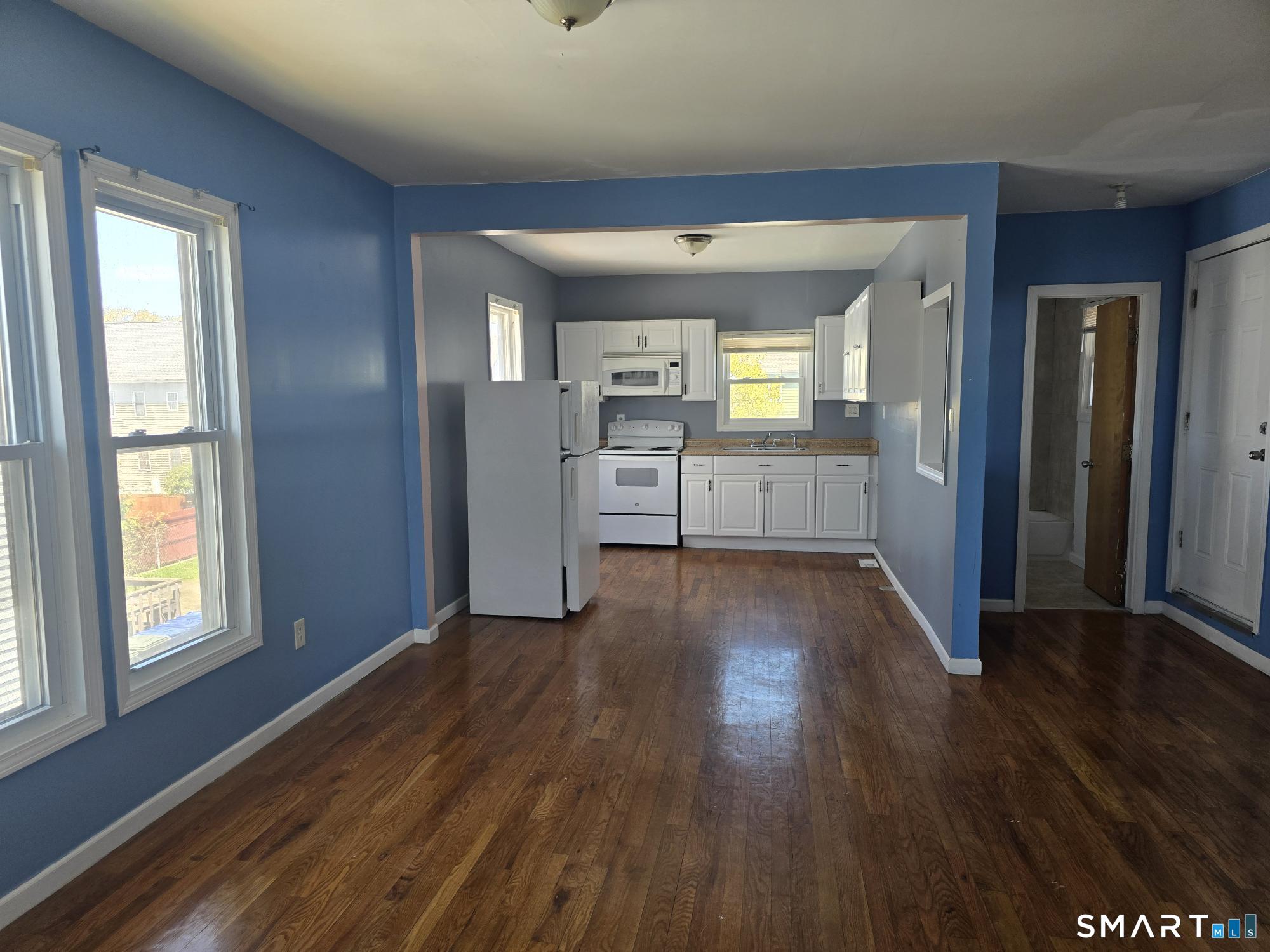 141 Hicks Street Bridgeport CT 06608
