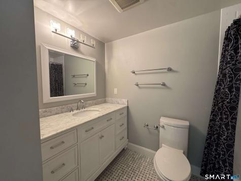 566 Newfield Avenue Stamford CT 06905