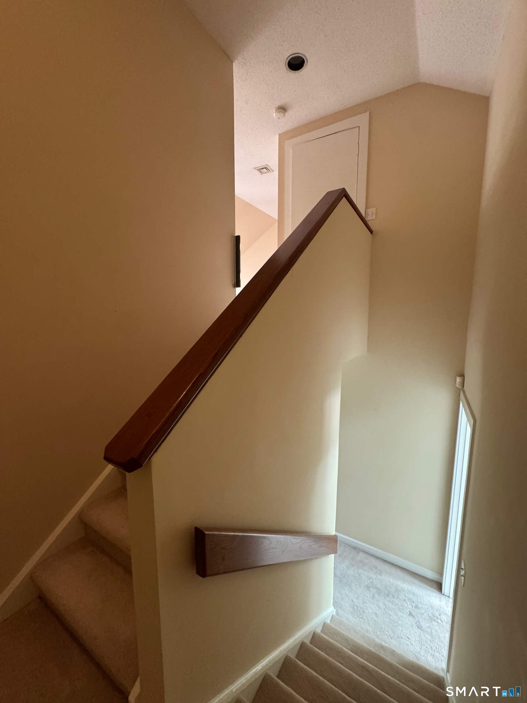 566 Newfield Avenue Stamford CT 06905