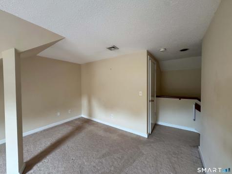 566 Newfield Avenue Stamford CT 06905