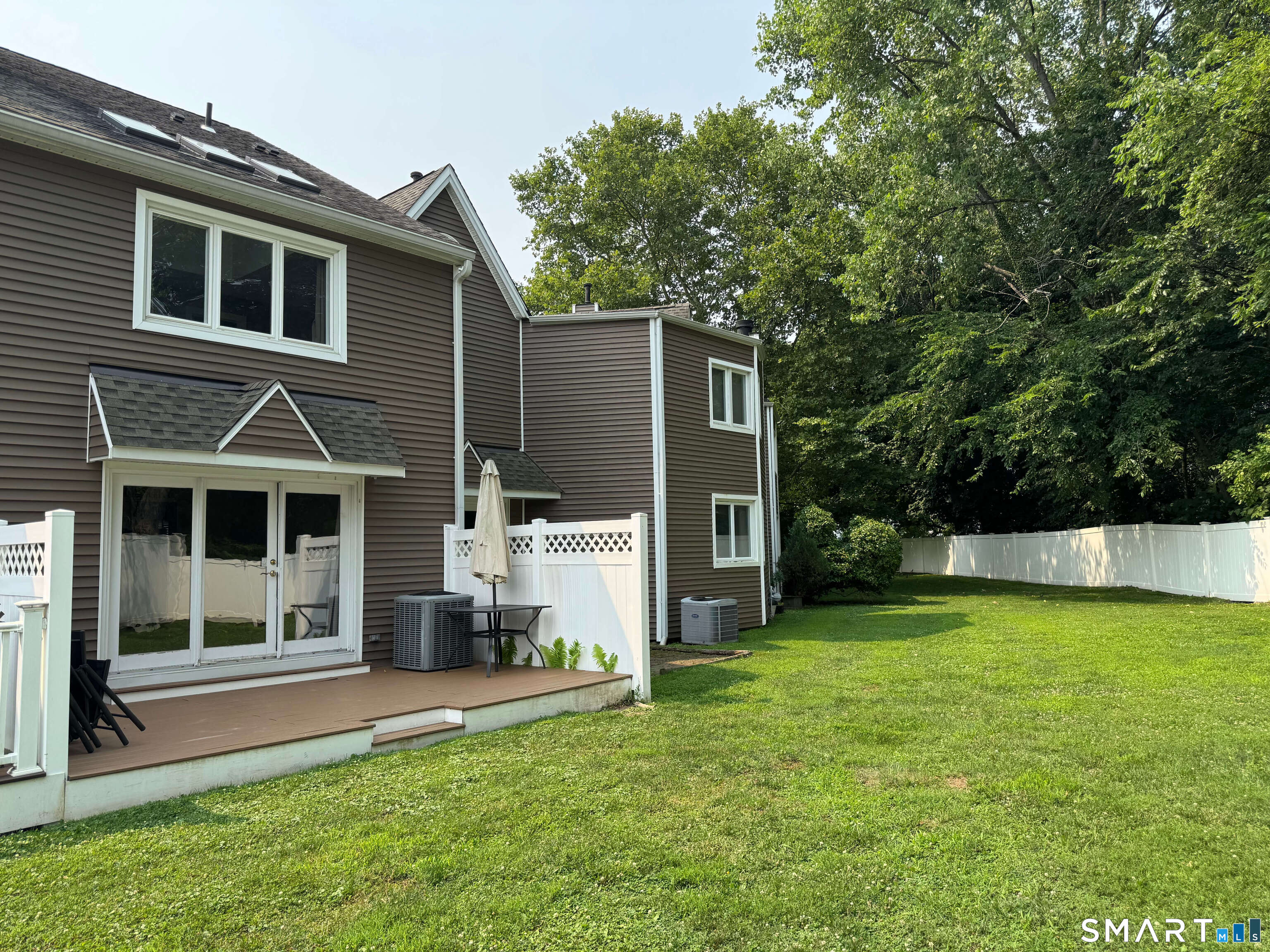 566 Newfield Avenue Stamford CT 06905