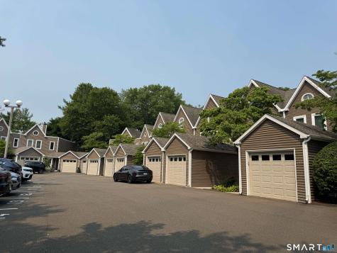 566 Newfield Avenue Stamford CT 06905
