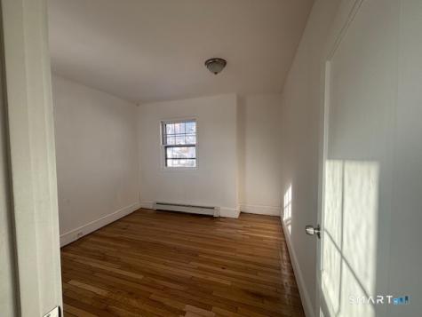292 Ridgefield Avenue Bridgeport CT 06610