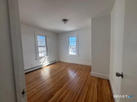292 Ridgefield Avenue Bridgeport CT 06610