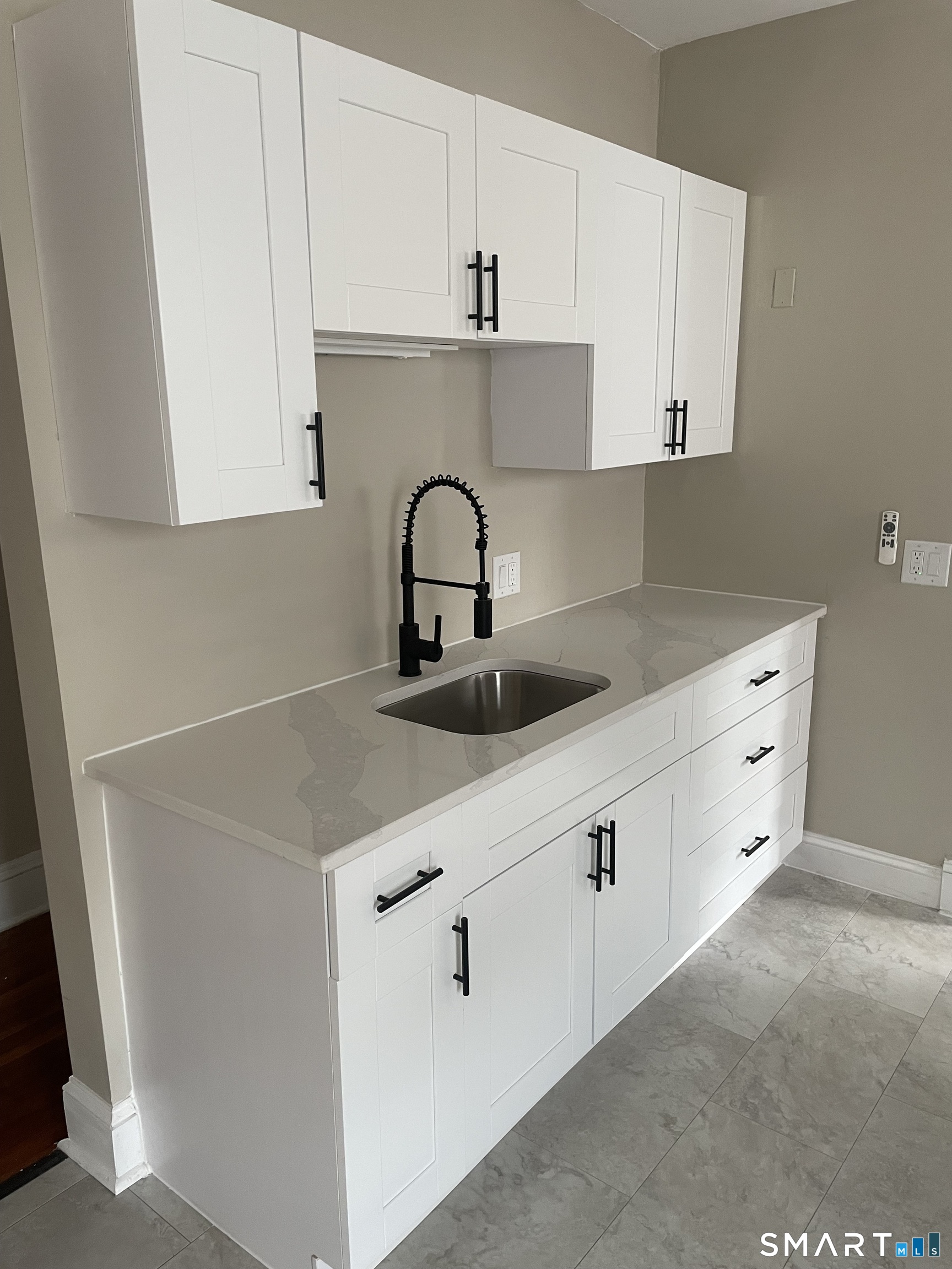 169 Madison Street Hartford CT 06106