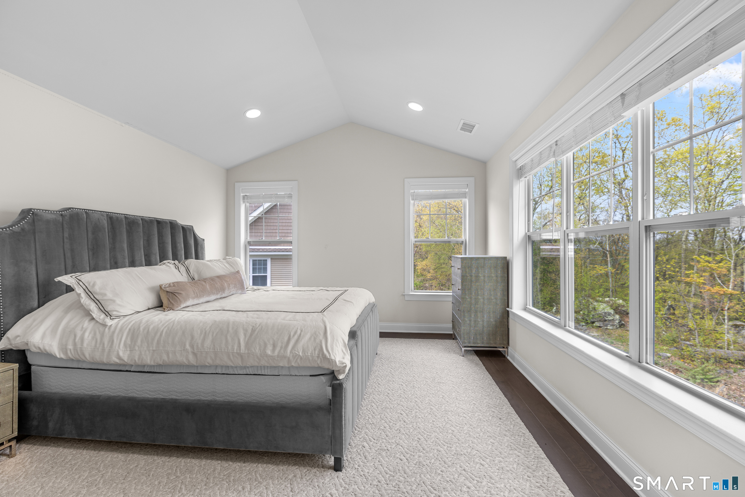 16 Hunting Ridge Lane Bethel CT 06801