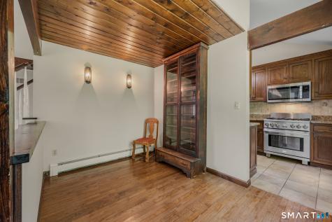 82 Sill Lane Old Lyme CT 06371