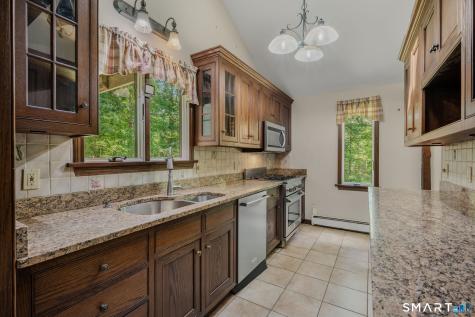 82 Sill Lane Old Lyme CT 06371