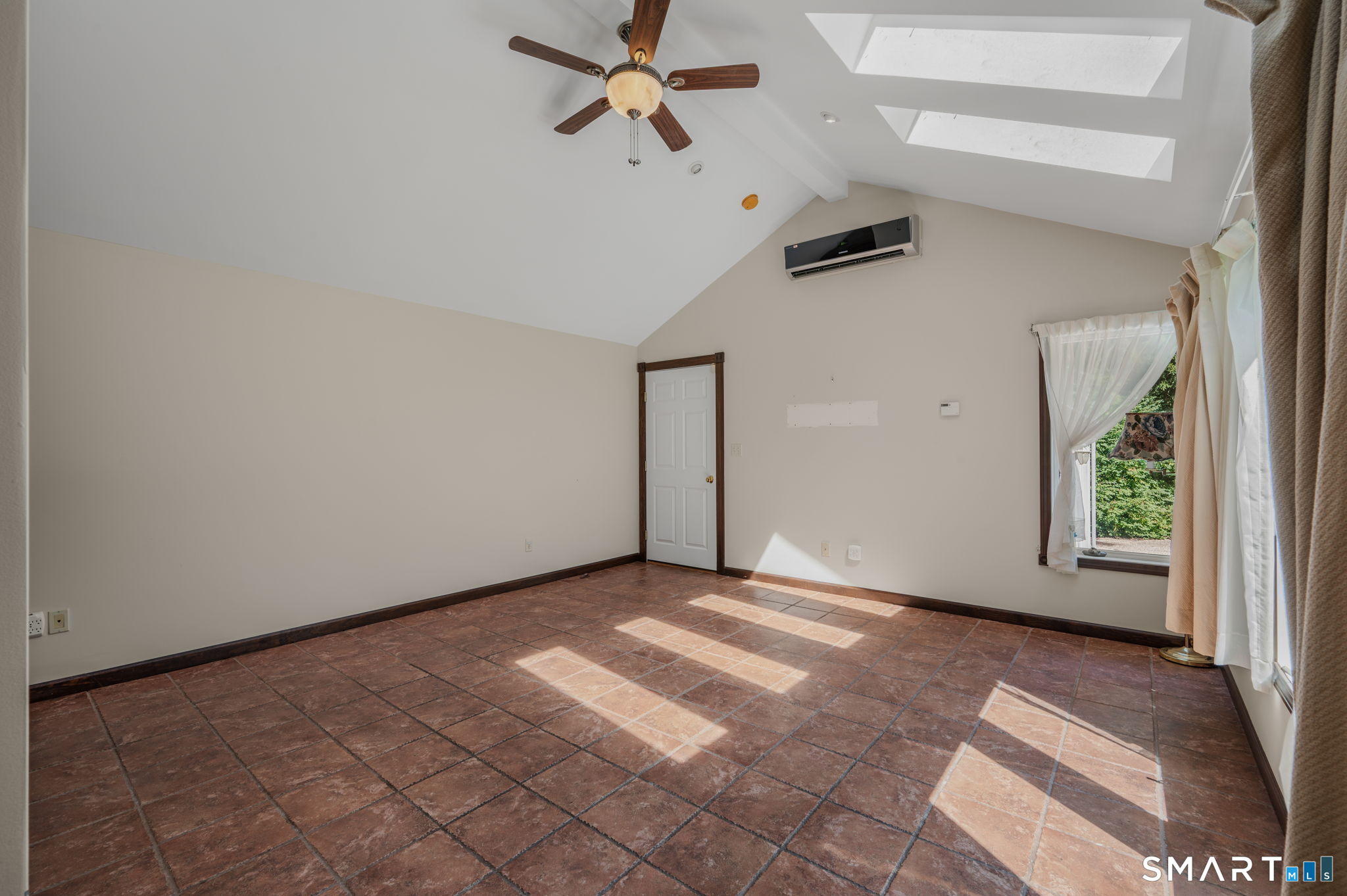 82 Sill Lane Old Lyme CT 06371
