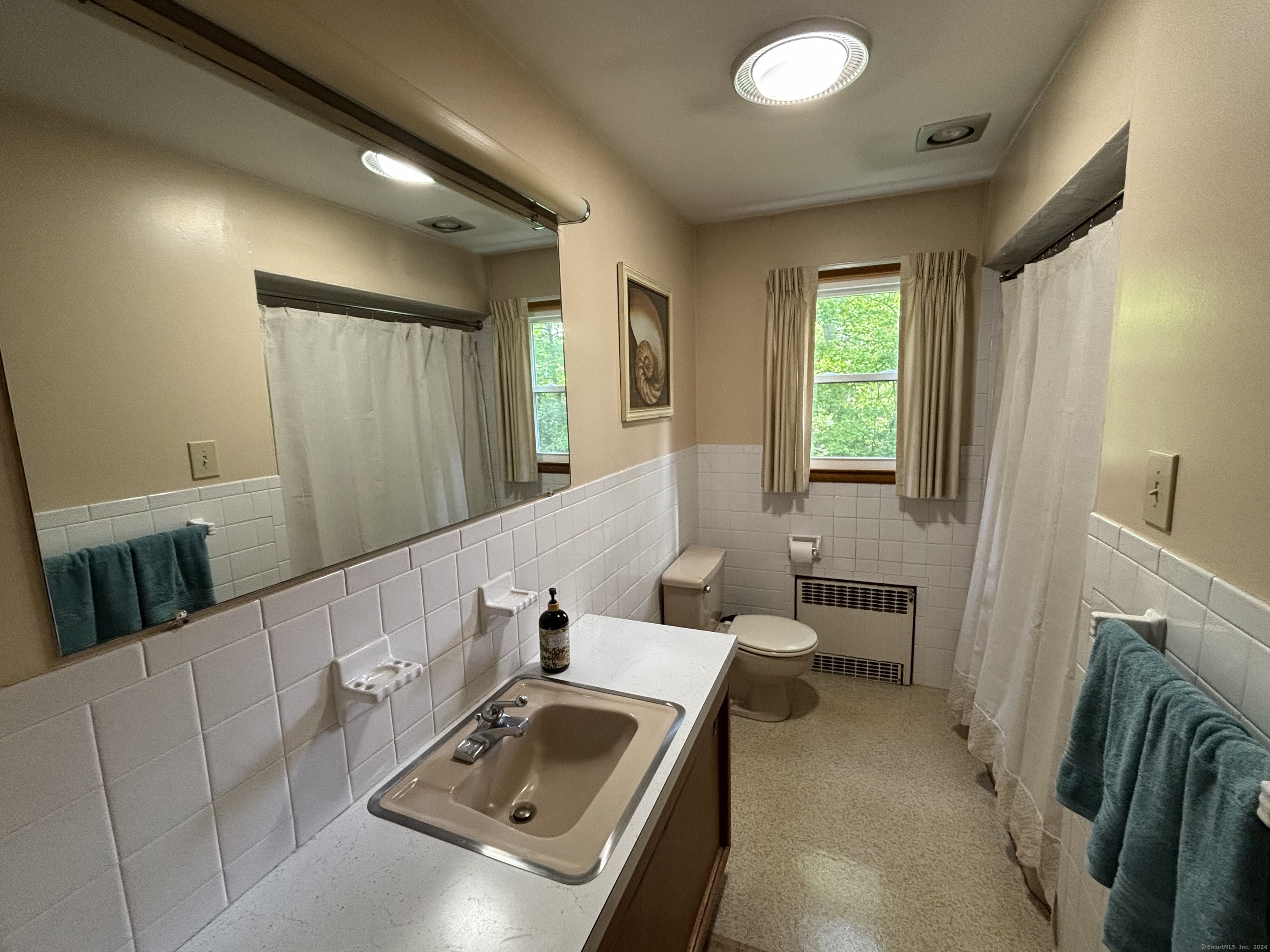 220 Stepstone Hill Road Guilford CT 06437