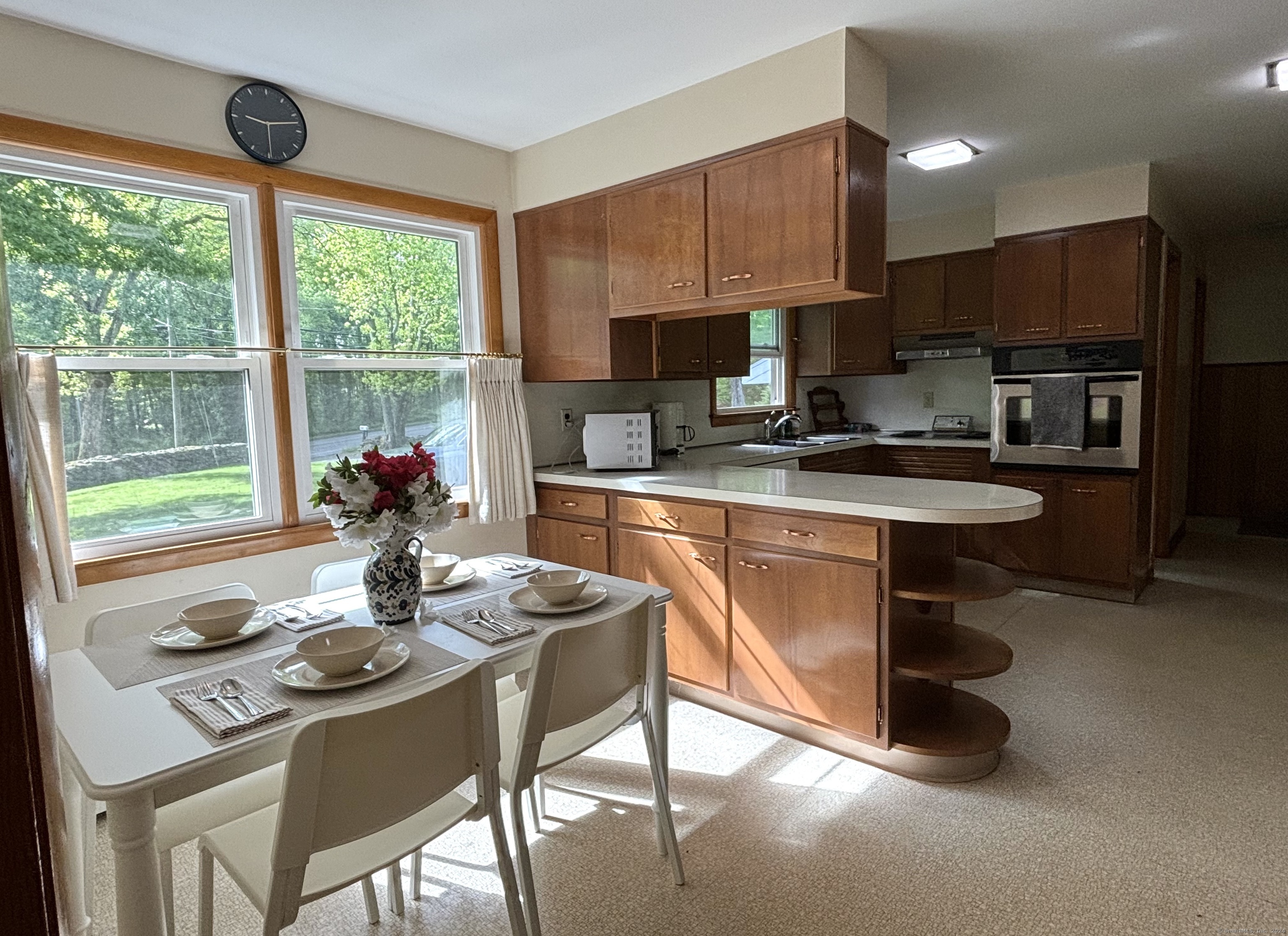 220 Stepstone Hill Road Guilford CT 06437