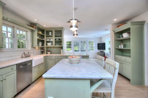11 Treadwell Avenue Westport CT 06880