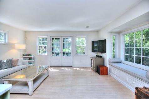 11 Treadwell Avenue Westport CT 06880