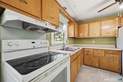 72 Graham Road South Windsor CT 06074