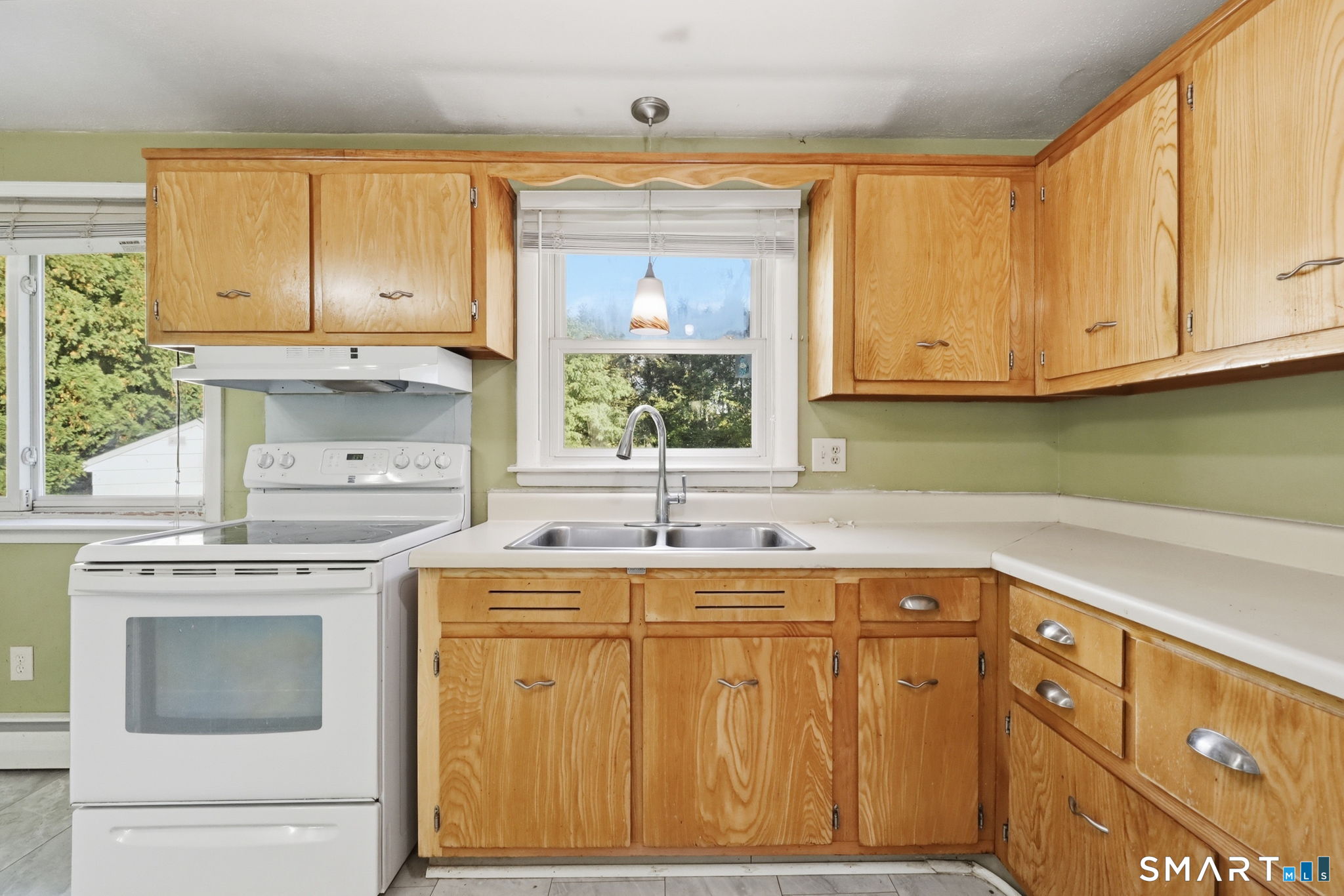 72 Graham Road South Windsor CT 06074