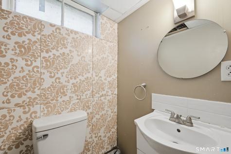 72 Graham Road South Windsor CT 06074
