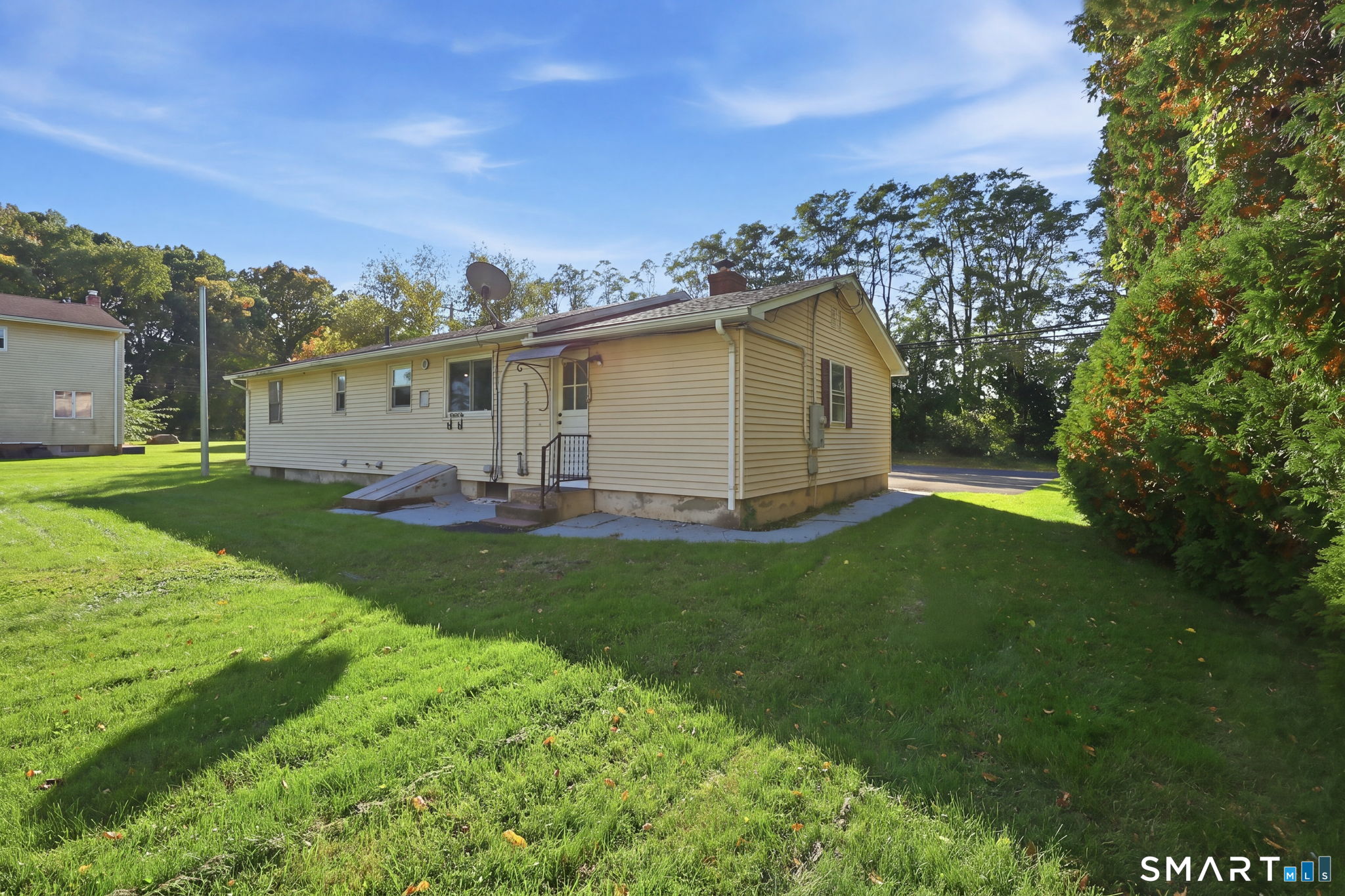 72 Graham Road South Windsor CT 06074
