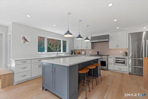 10 Bowman Drive Greenwich CT 06831