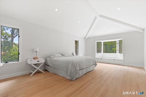 10 Bowman Drive Greenwich CT 06831