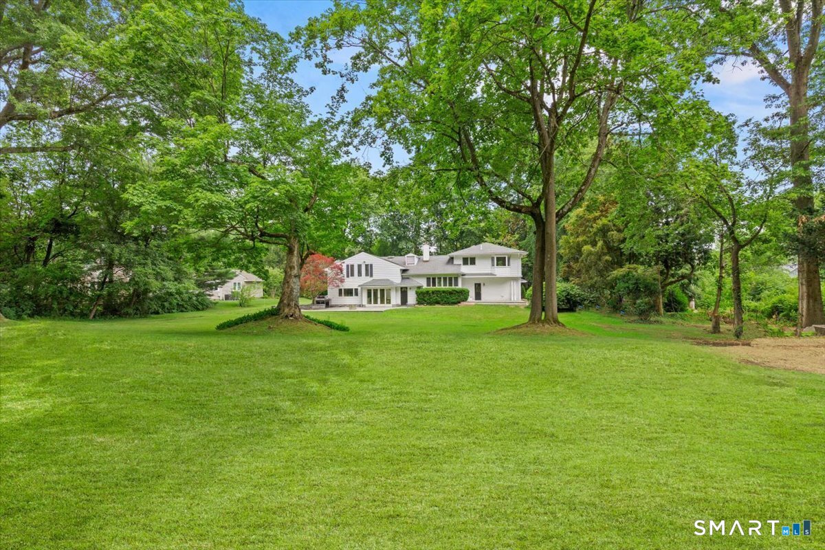 10 Bowman Drive Greenwich CT 06831