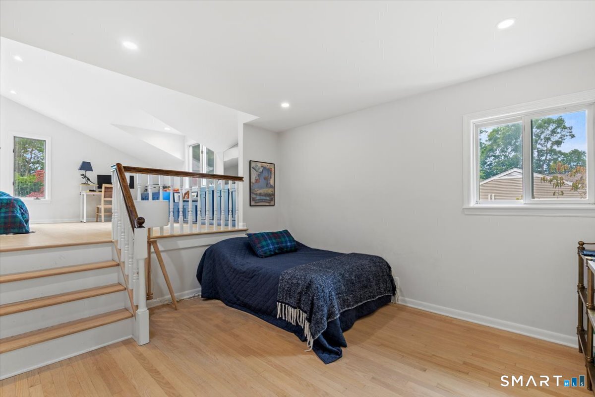 10 Bowman Drive Greenwich CT 06831