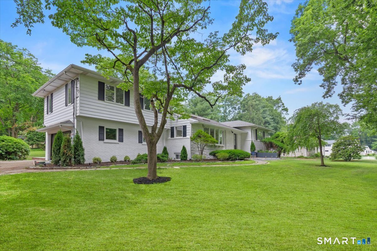 10 Bowman Drive Greenwich CT 06831