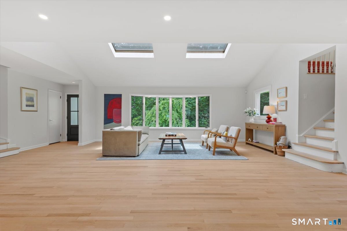 10 Bowman Drive Greenwich CT 06831