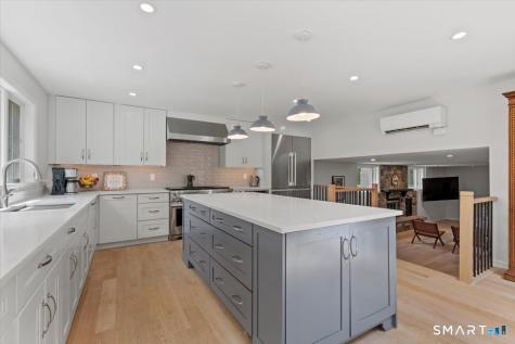 10 Bowman Drive Greenwich CT 06831