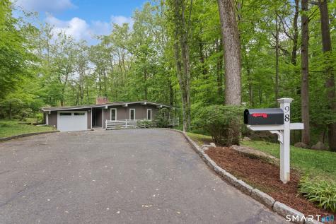 98 East Lane Stamford CT 06905