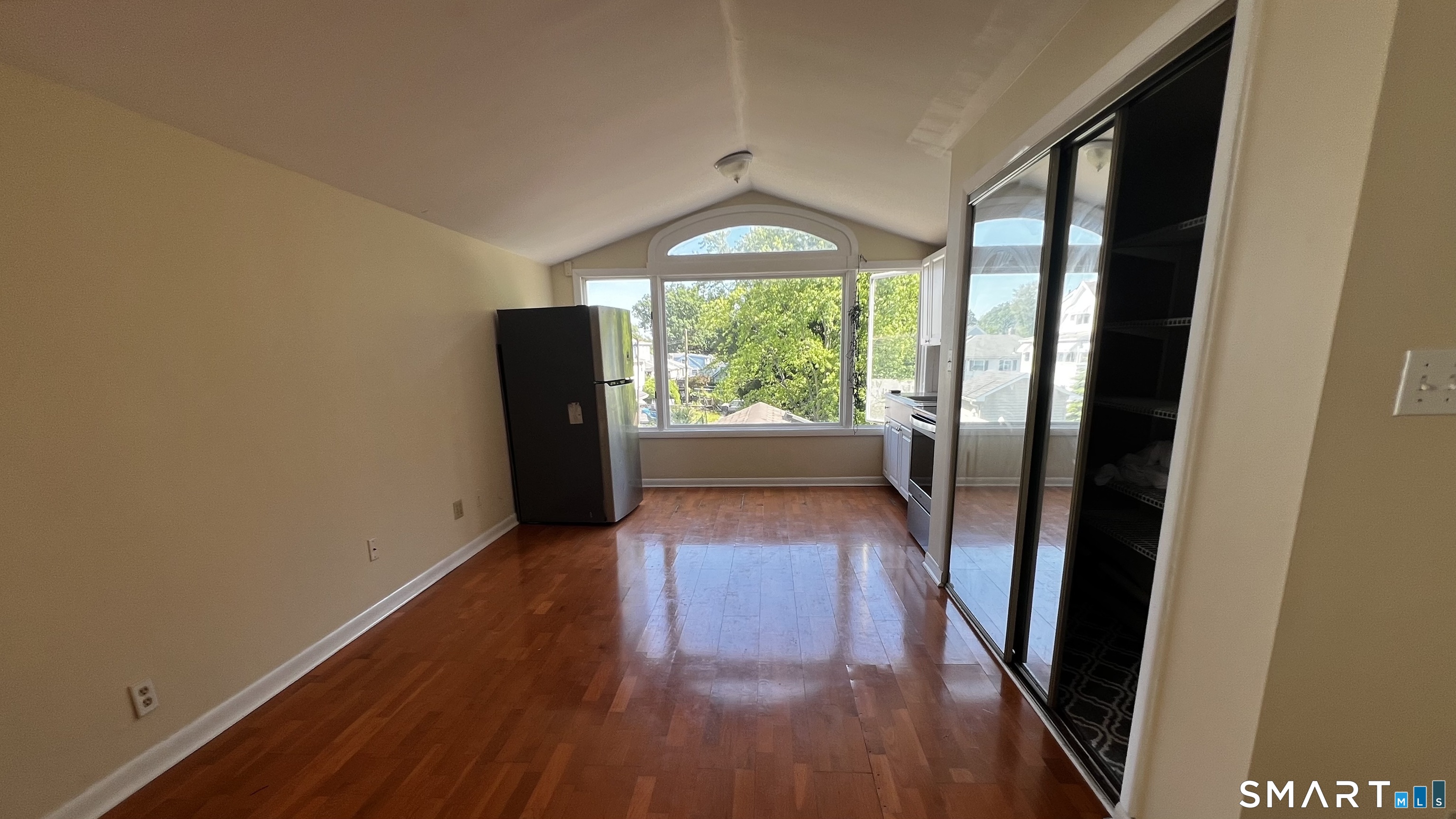 173 Bradley Avenue Waterbury CT 06708