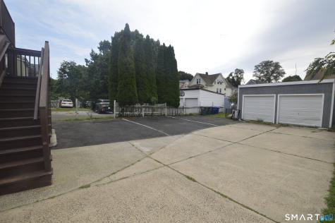 807 Brewster Street Bridgeport CT 06605