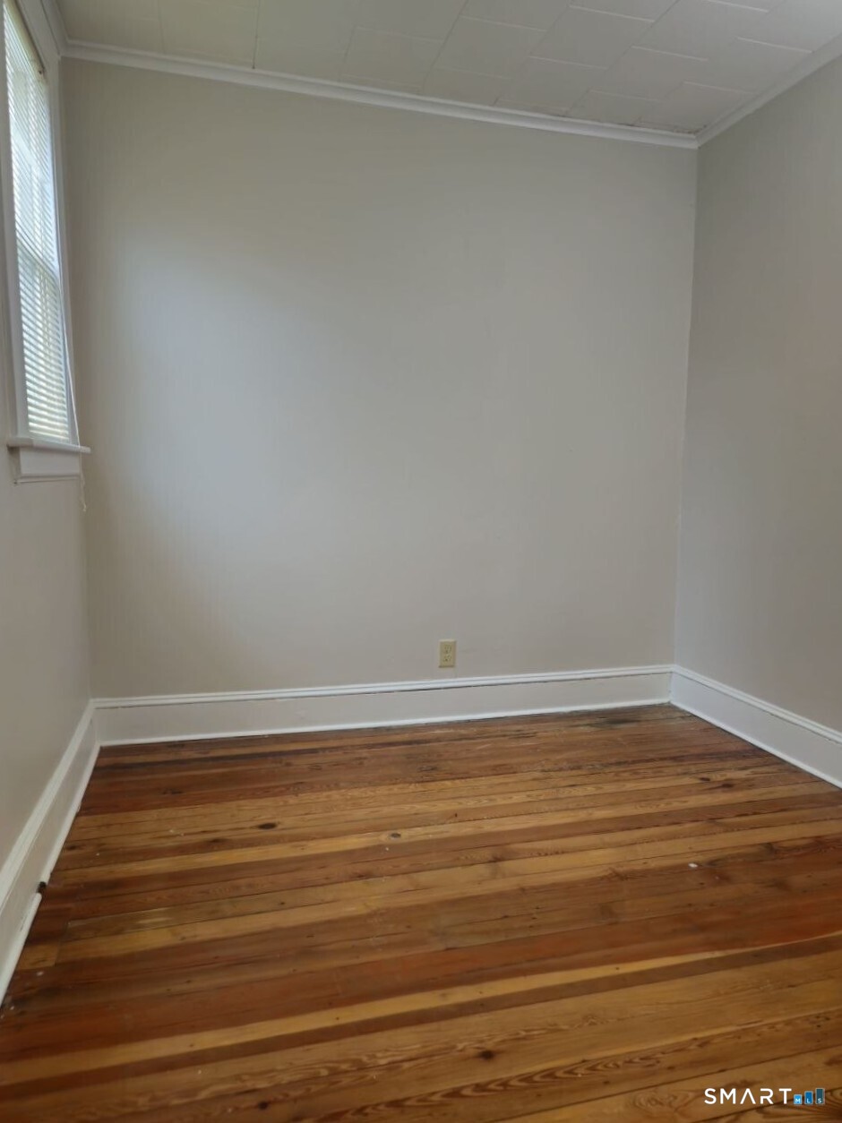 102 Melrose Street Bristol CT 06010