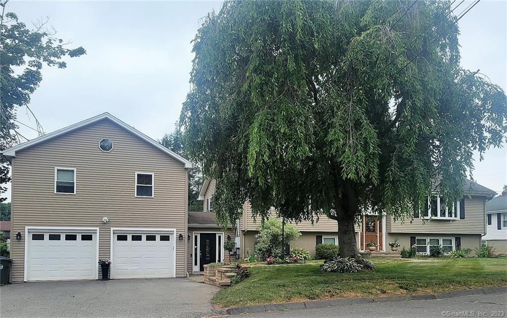 271 Vineyard Avenue Newington CT 06111