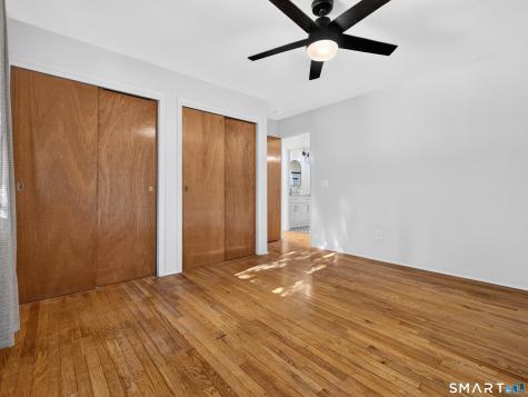 33 Cindy Lane Groton CT 06355