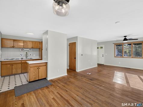 33 Cindy Lane Groton CT 06355