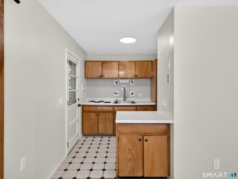 33 Cindy Lane Groton CT 06355