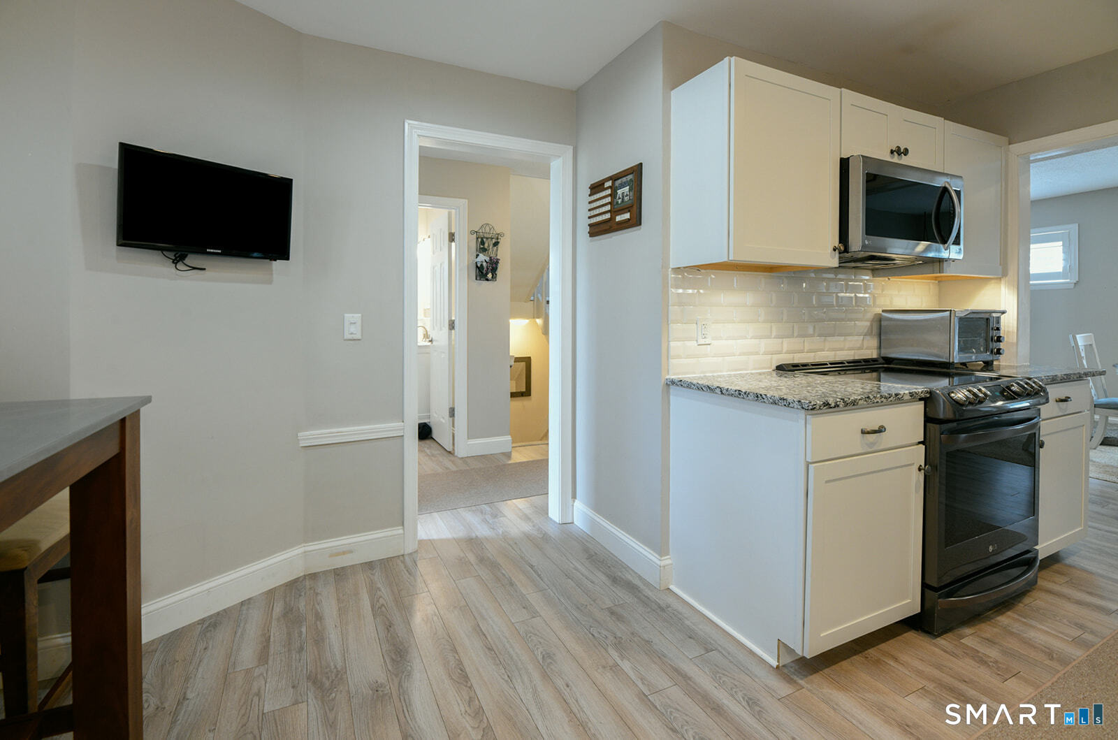 14 Currier Court Cheshire CT 06410