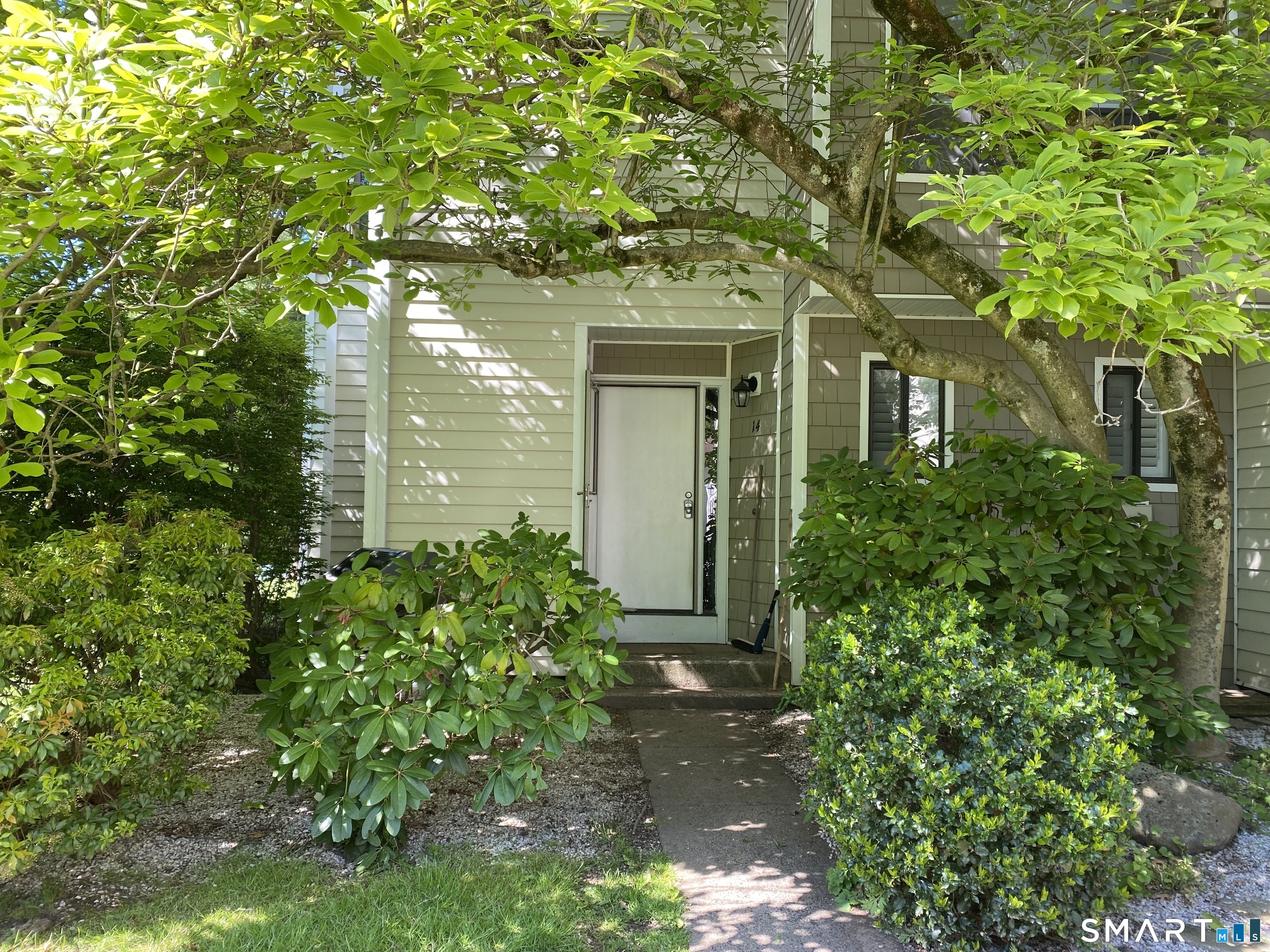 14 Currier Court Cheshire CT 06410