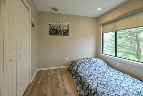 14 Currier Court Cheshire CT 06410