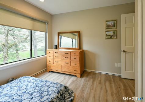 14 Currier Court Cheshire CT 06410