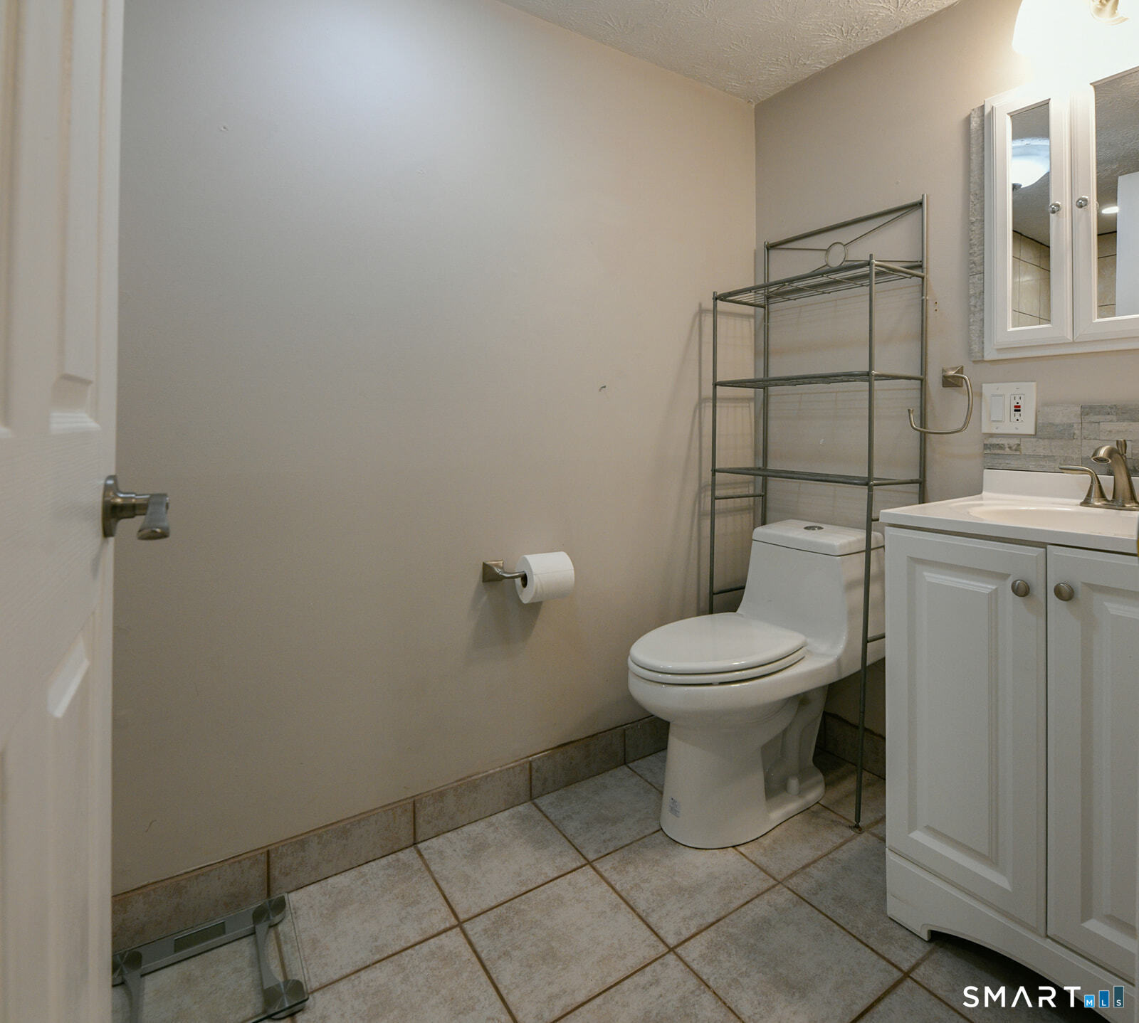 14 Currier Court Cheshire CT 06410