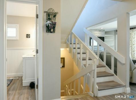 14 Currier Court Cheshire CT 06410