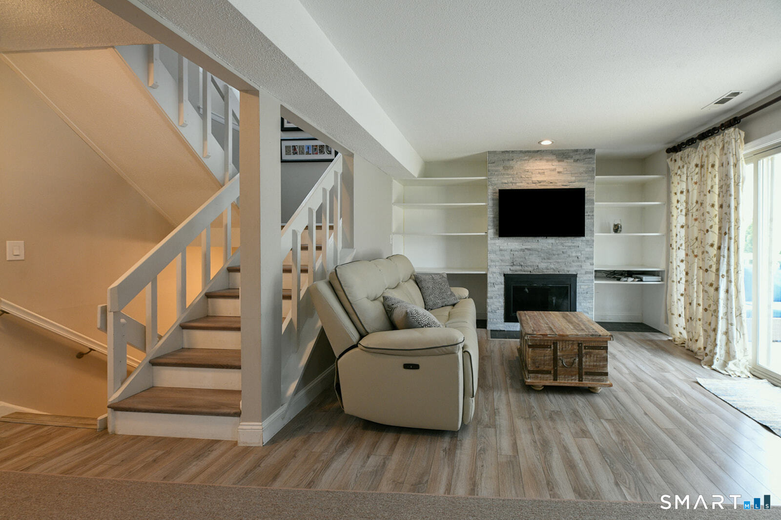 14 Currier Court Cheshire CT 06410