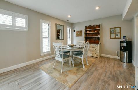 14 Currier Court Cheshire CT 06410