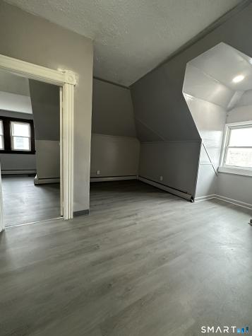 402 Sigourney Street Hartford CT 06112