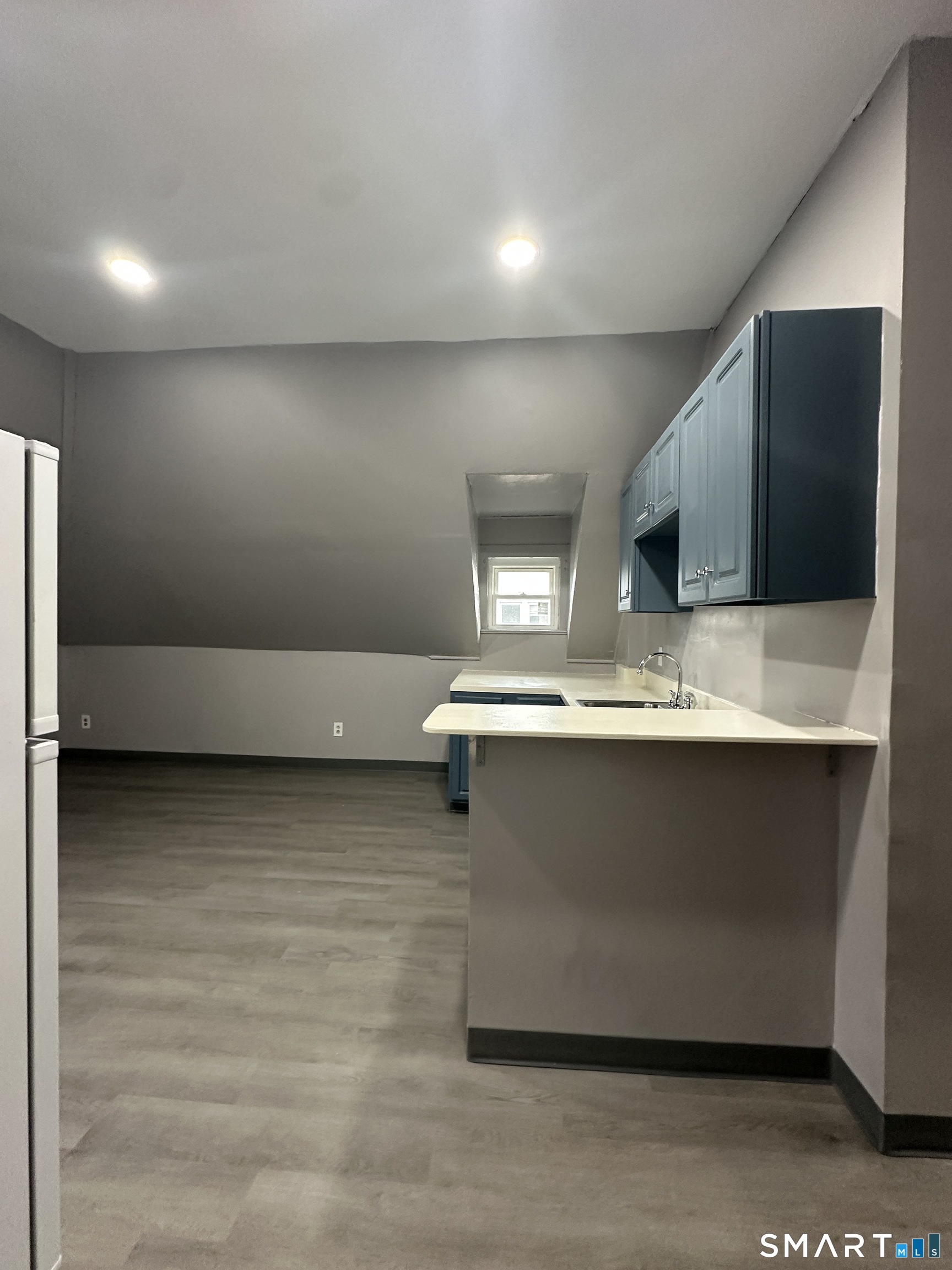 402 Sigourney Street Hartford CT 06112