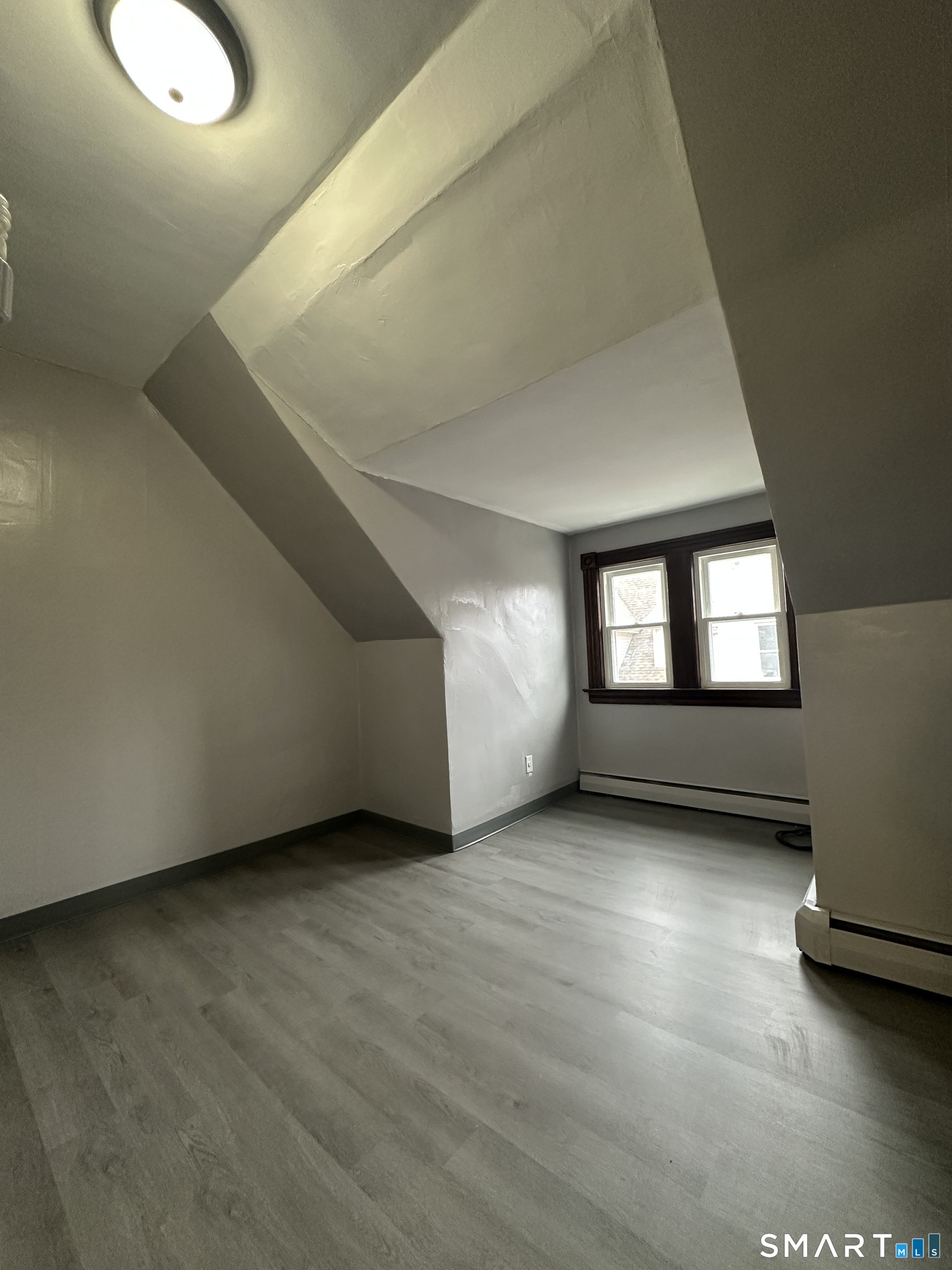 402 Sigourney Street Hartford CT 06112